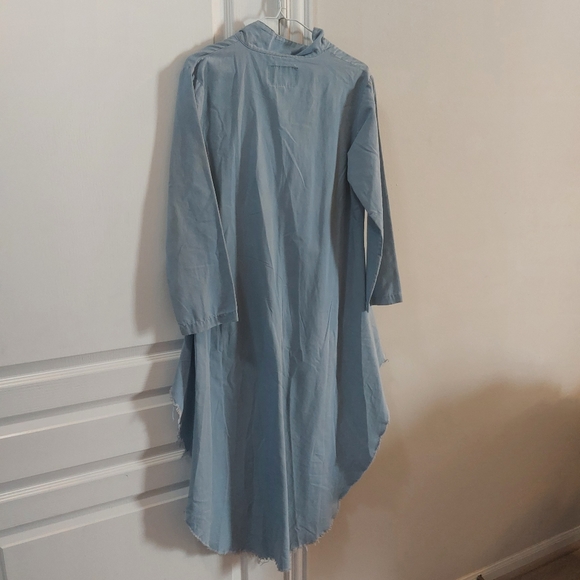 Woman Shirt-dress Longsleeve Blue Size Large - Picture 2 of 15